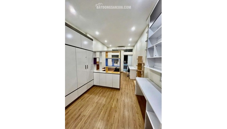 NHÀ GẦN PHỐ TÔN THẤT TÙNG_47m2 x 4T_GẦN Ô TÔ_NGÕ THÔNG, nhỉnh 10 tỷ